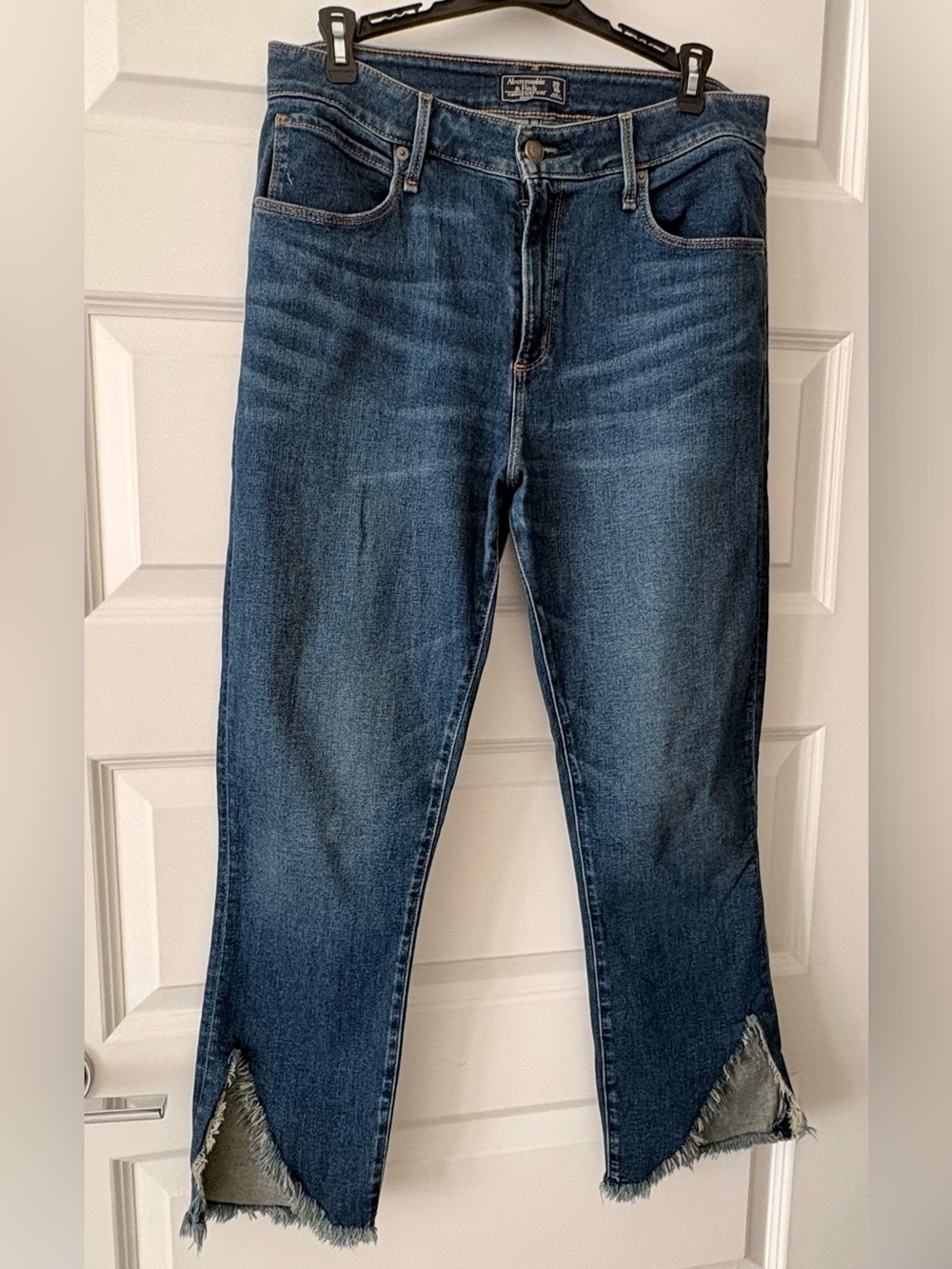 Abercrombie and Fitch Simone high rise ankle jeans size 30 10 R